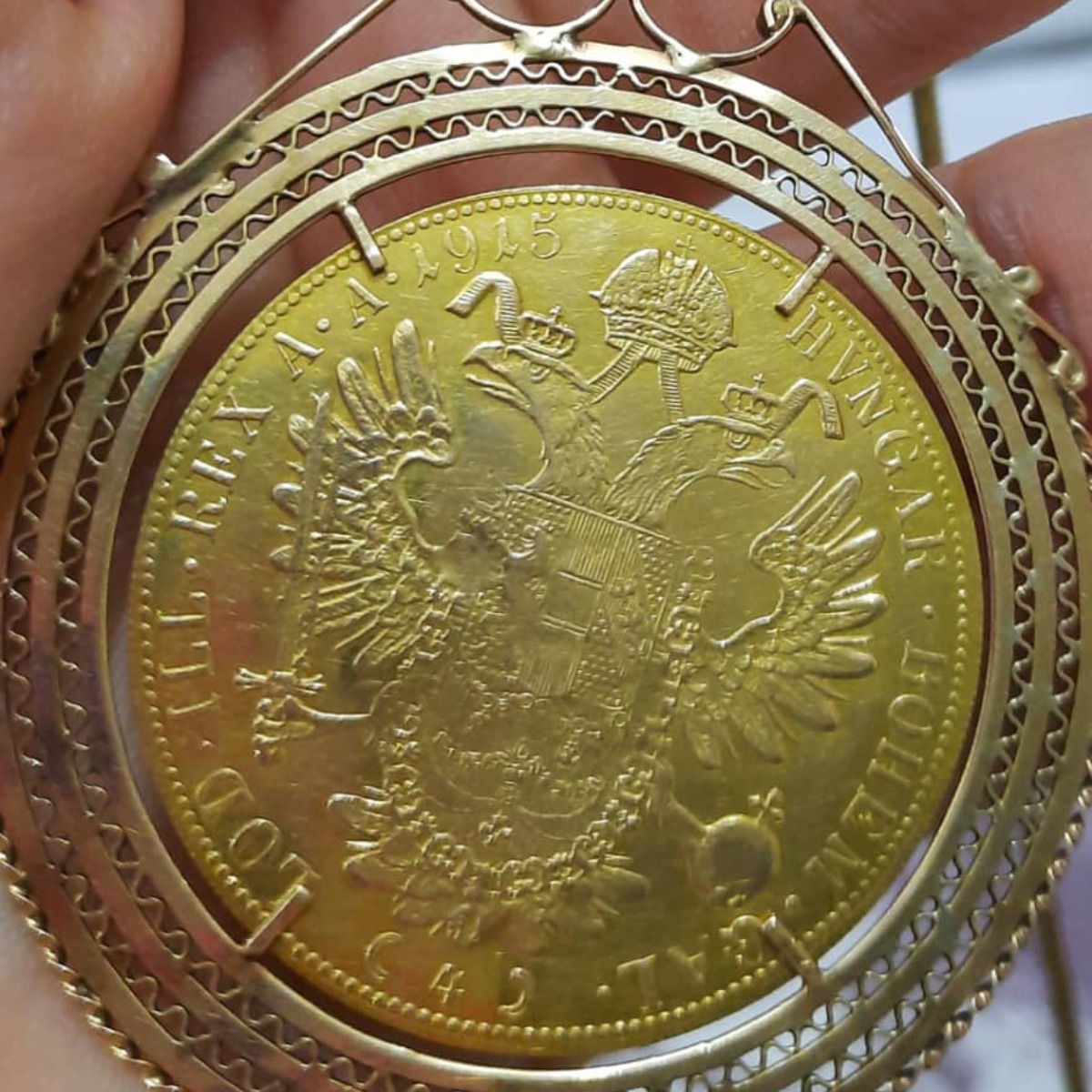 تعیین اصالت سکه