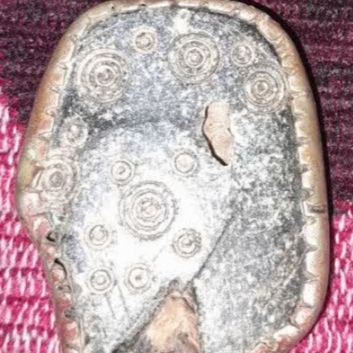 سکه یا شئی قدیمی