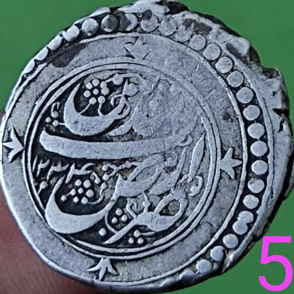 اصل یا تقلبی بودن سکه ها