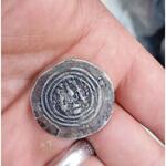 تشخیص اصالت و قدمت سکه ها